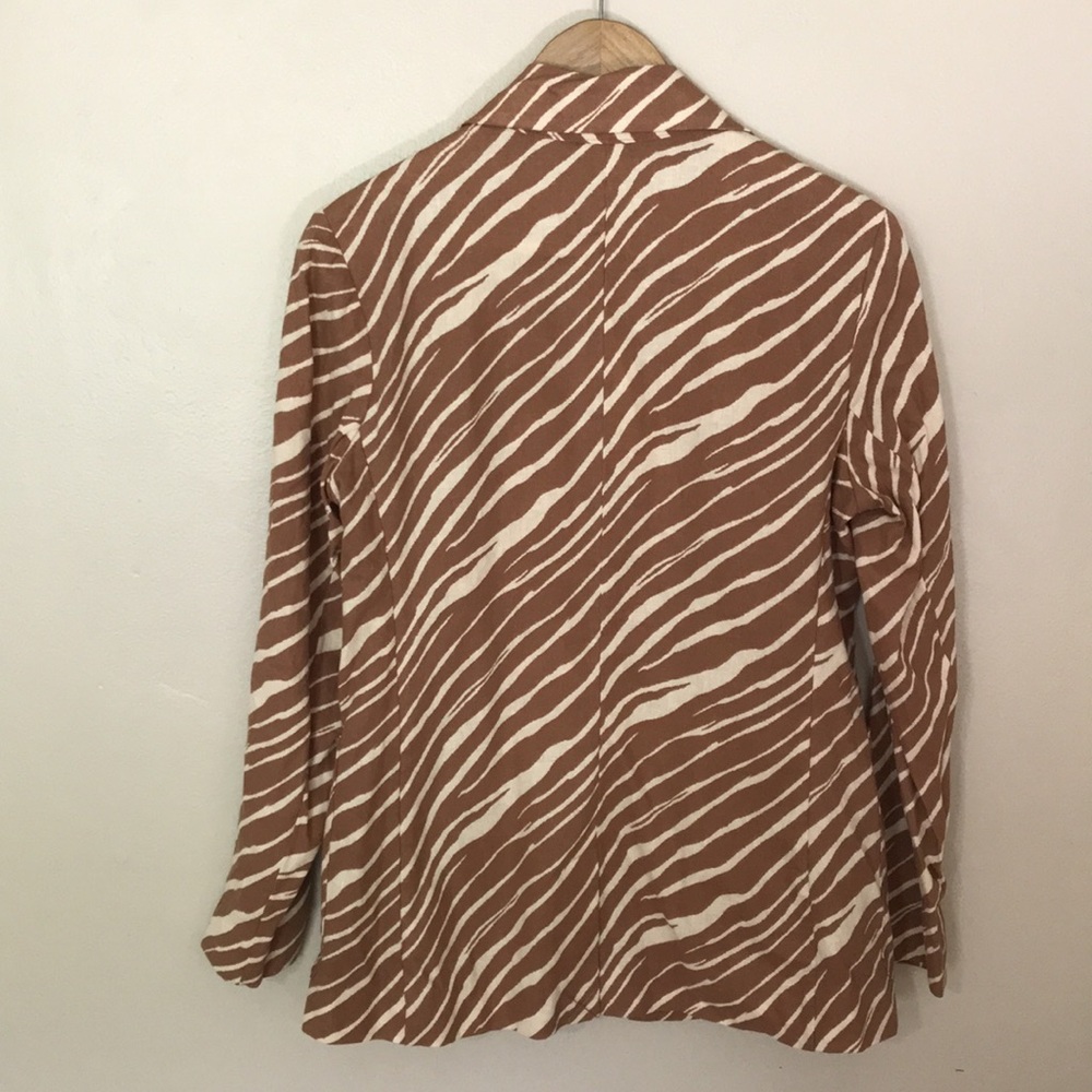 NEW A New Day Brown Zebra Stripe Blazer. S - Picture 5 of 7